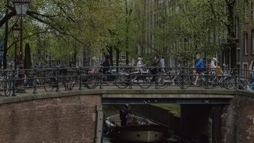 Kɔfa Turkey Pinterest creators a wobe tumi de reach niche audiences — practical Ghana tactics, platform picks, ne MaTitie VPN tip.