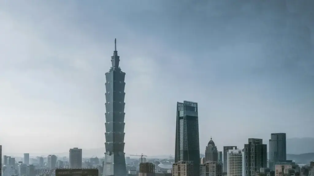 Ɛkyerɛ Ghana advertisers sɛnea wɔbɛhwehwɛ Uzbekistan Facebook creators a wobɛtumi de atɔ online store nkɔsoɛ — practical nkeɛkyerɛmu ne tools.