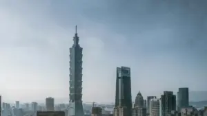 Ɛkyerɛ Ghana advertisers sɛnea wɔbɛhwehwɛ Uzbekistan Facebook creators a wobɛtumi de atɔ online store nkɔsoɛ — practical nkeɛkyerɛmu ne tools.