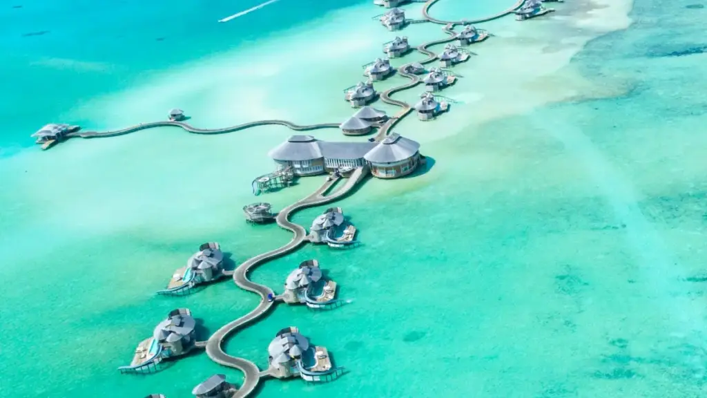 Kyerɛkyerɛ prɛko pɛ ma advertisers wɔ Ghana sɛnea wɔbɛhwehwɛ Slovakia Zalo creators de wɔn city-guide content — pɛ local trust, legal caution, na ROI.