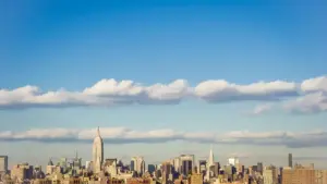 Akanfoɔ a wɔyɛ creator pɛ sɛ wɔpɛ Morocco brands wɔ KakaoTalk ma paid sponsorships — practical, step-by-step plan a ɛfata 2026 digital scene no.