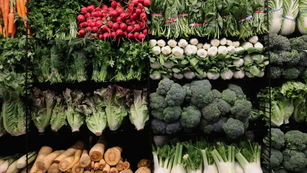 Sɛ wopɛ Cyprus Twitch creators ma skincare brand a, ha yi kyerɛ sɛnea wubenya wɔn, ahwɛ wɔn ho, na wo ne wɔn ayɛ adwuma a ɛbɛma brand no anya nkɔso.